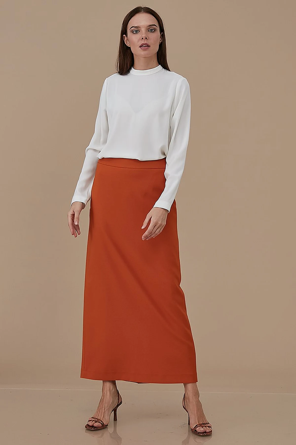 Basic Pencil Skirt Tile SZ 12500