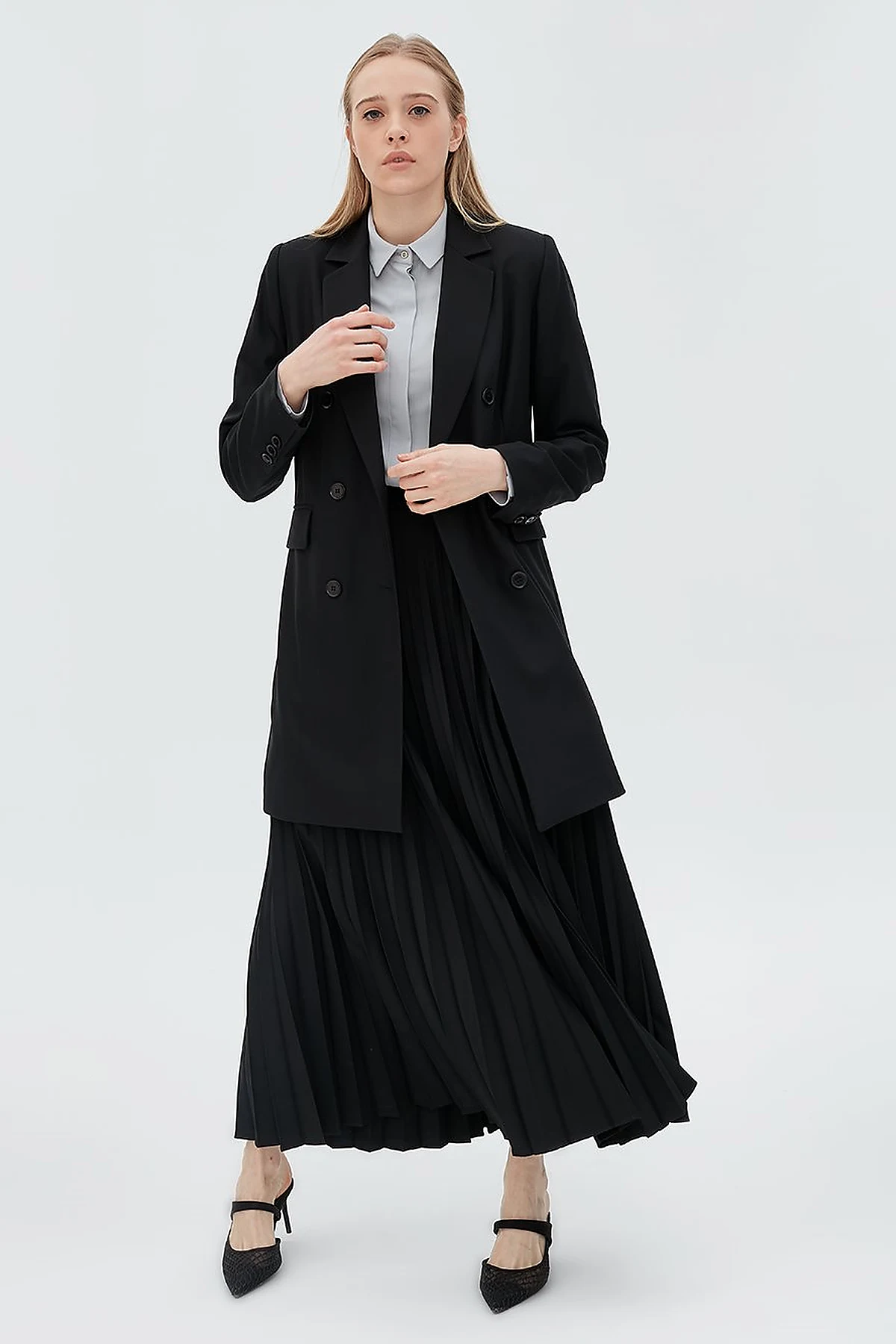 Basic Pilise Etek Siyah SZ 12501
