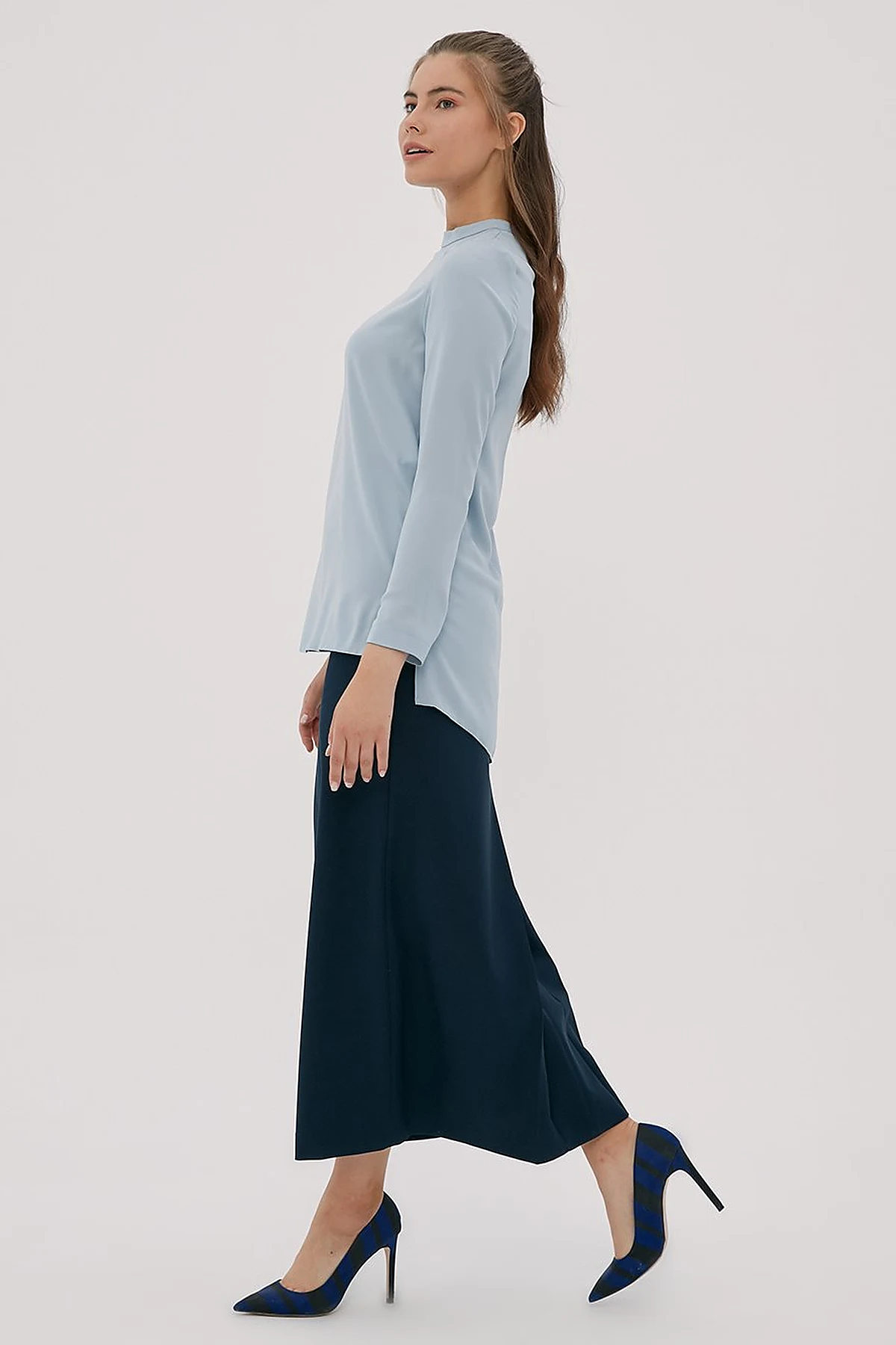 Basic Dik Yaka Bluz Açık Mavi SZ-10500