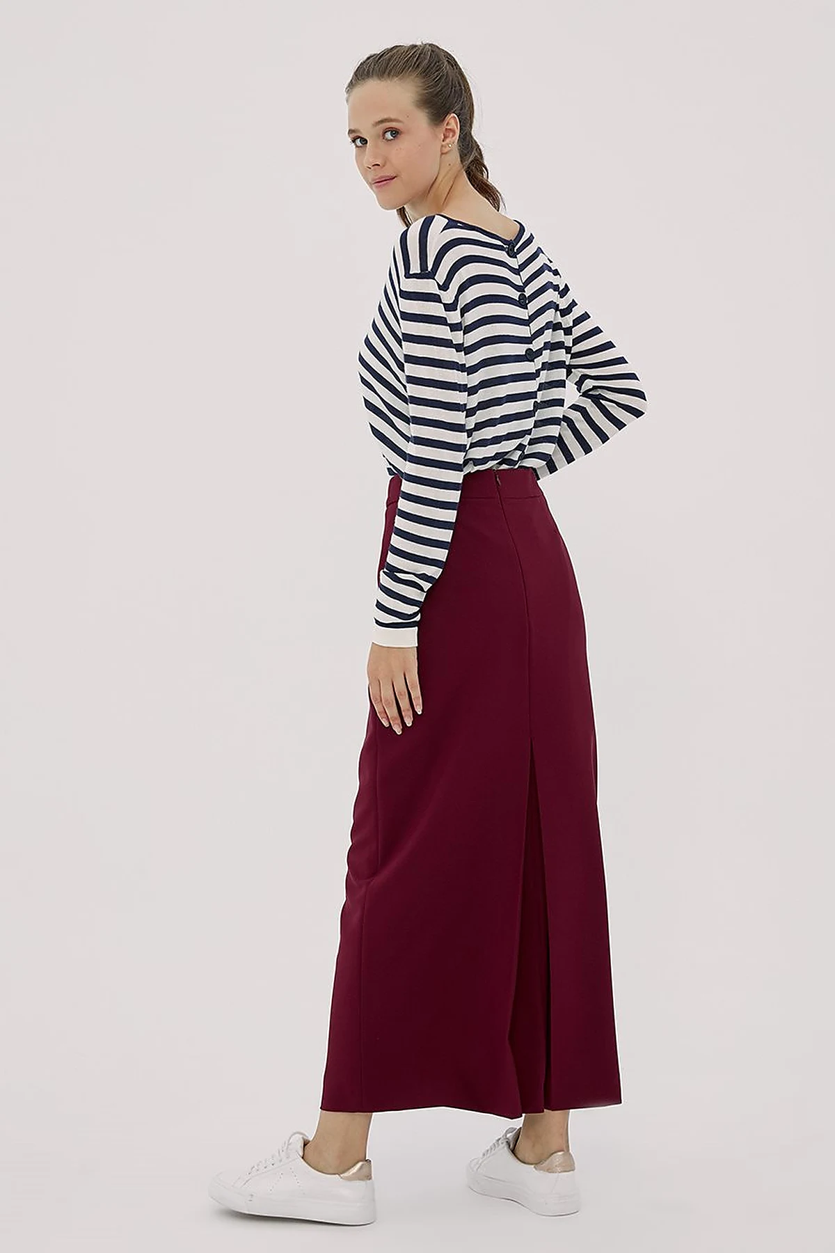 Basic Pencil Skirt Burgundy SZ 12500