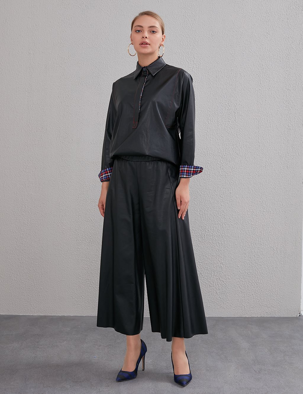 Wide Leg Leather Trousers Black A20 19116