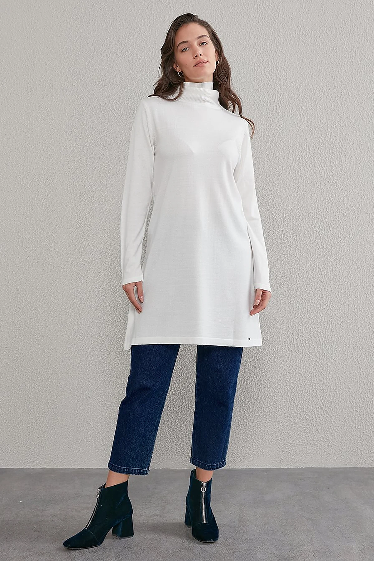 Basic Turtleneck Knitwear Tunic SZ TRK40 Ecrue