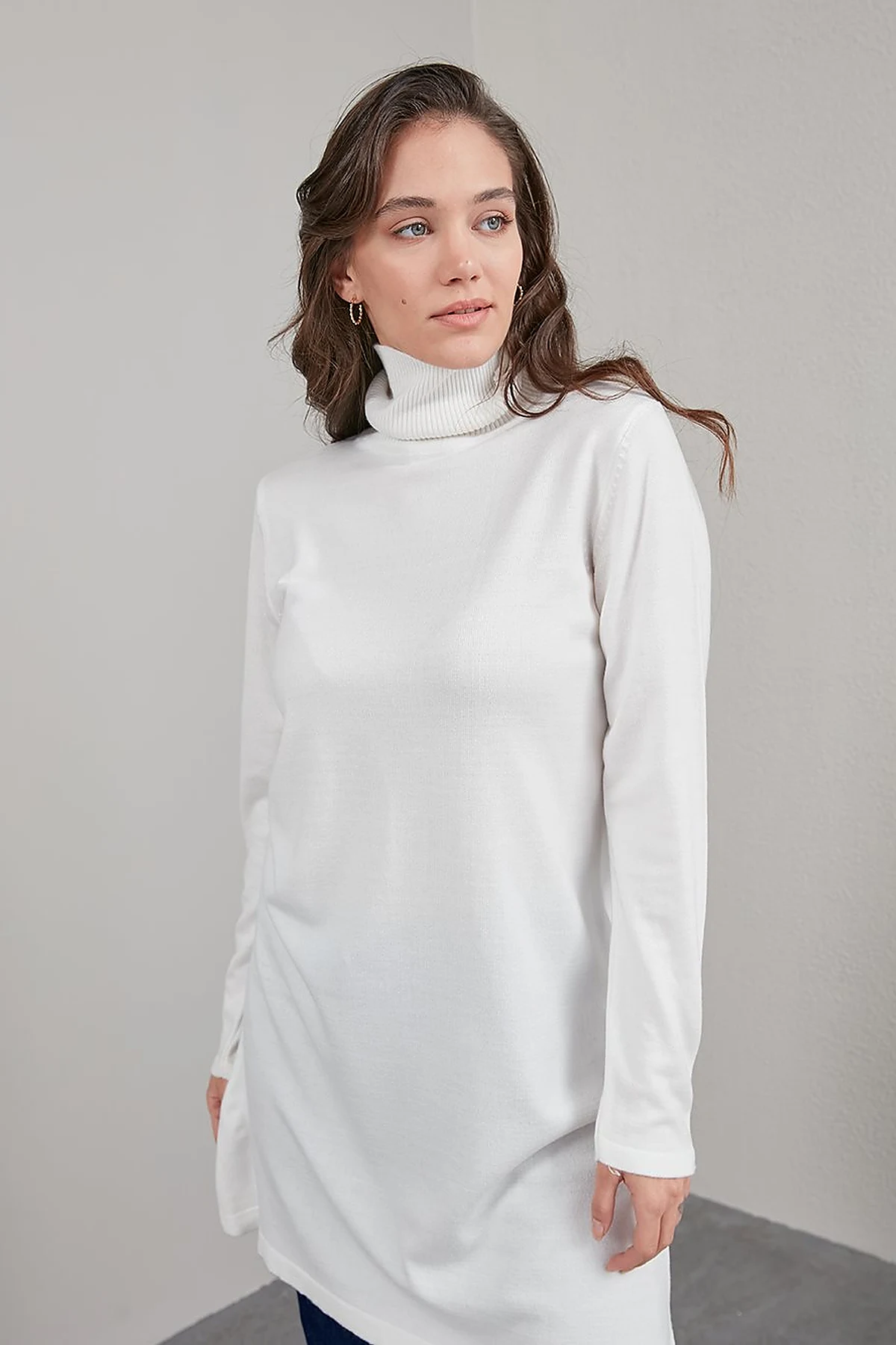 Basic Turtleneck Knitwear Tunic SZ TRK40 Ecrue