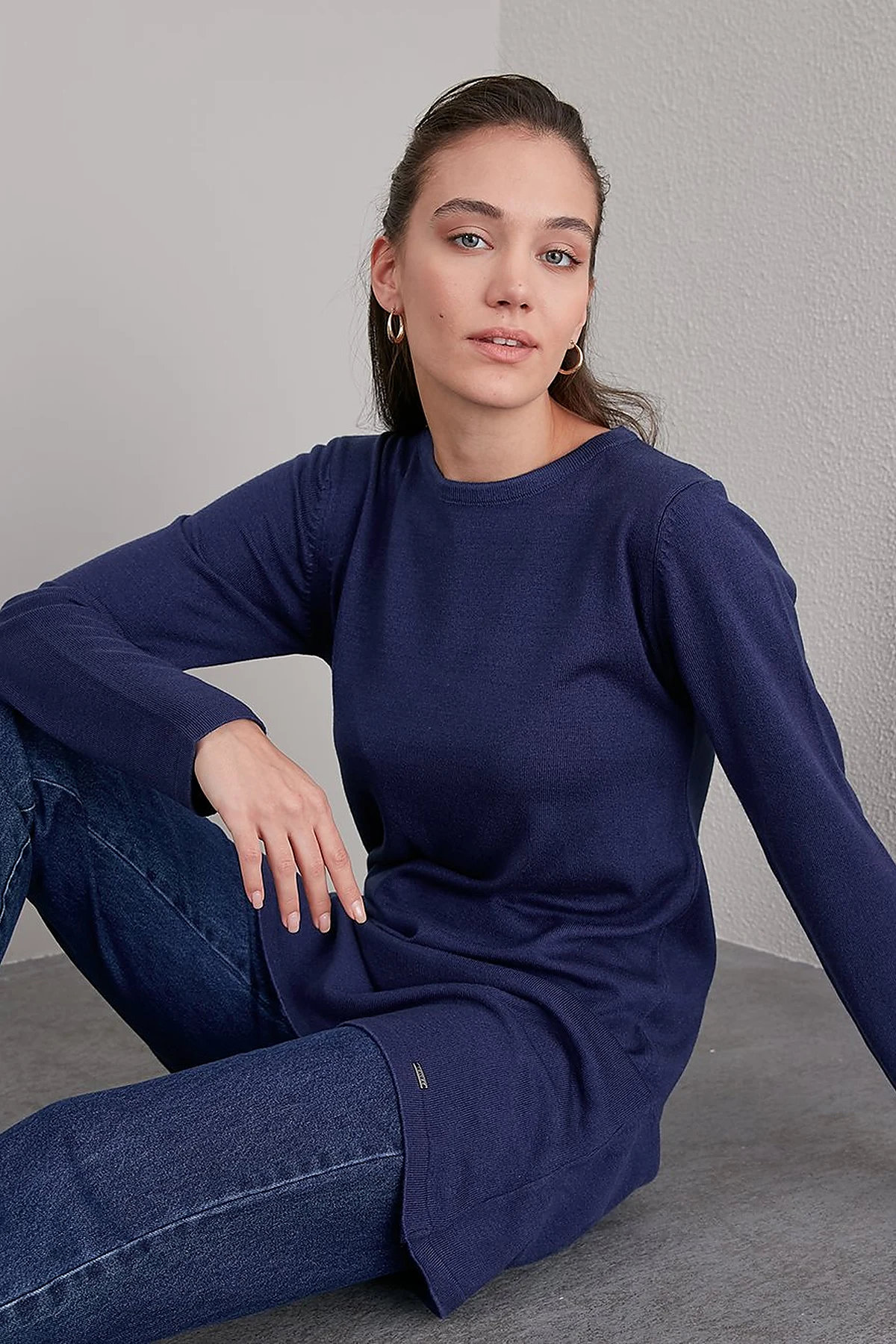 Basic Crew Neck Knit Tunic Indigo