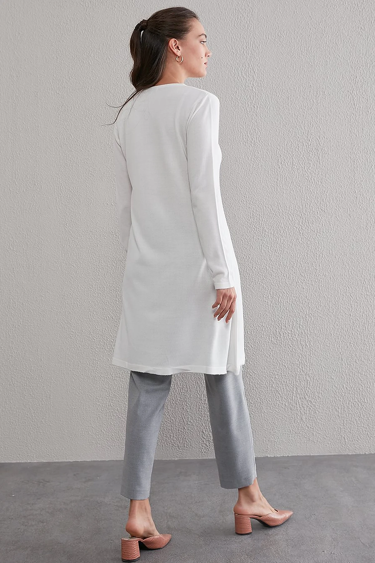 Basic Crew Neck Knit Tunic Ecru