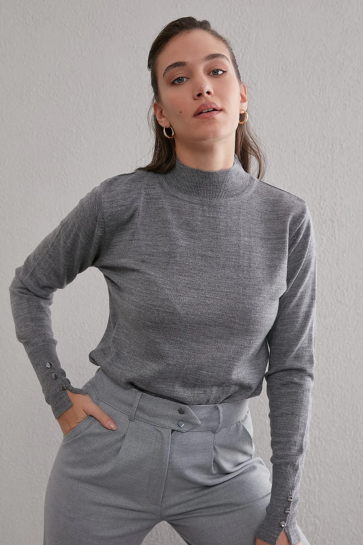 Basic Knit Blouse Grey SZ TRK05