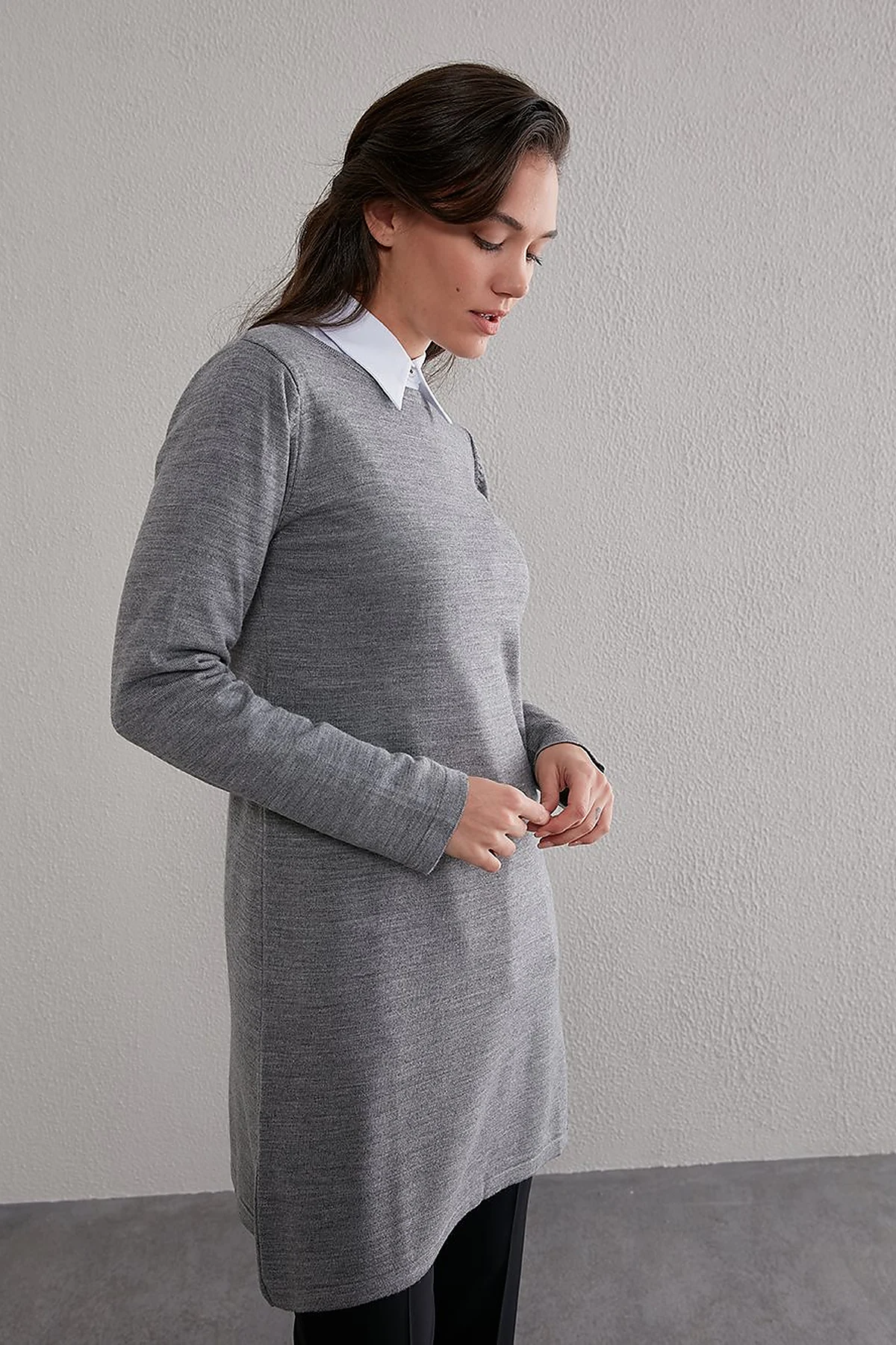 Basic Crew Neck Knit Tunic Gray