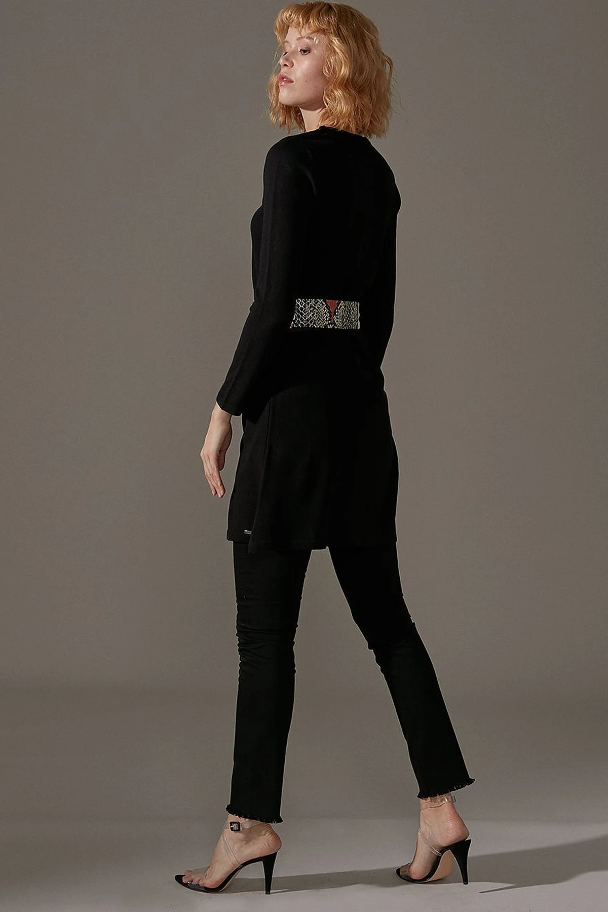 Basic Crew Neck Knit Tunic Black