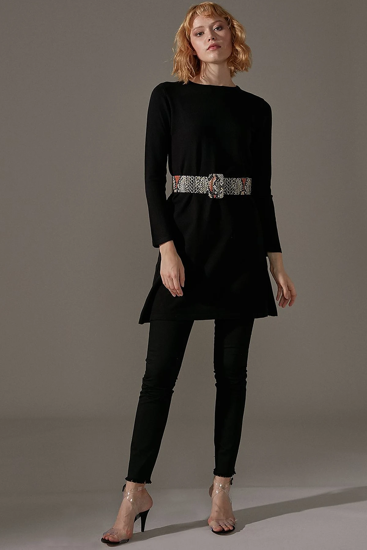 Basic Crew Neck Knit Tunic Black