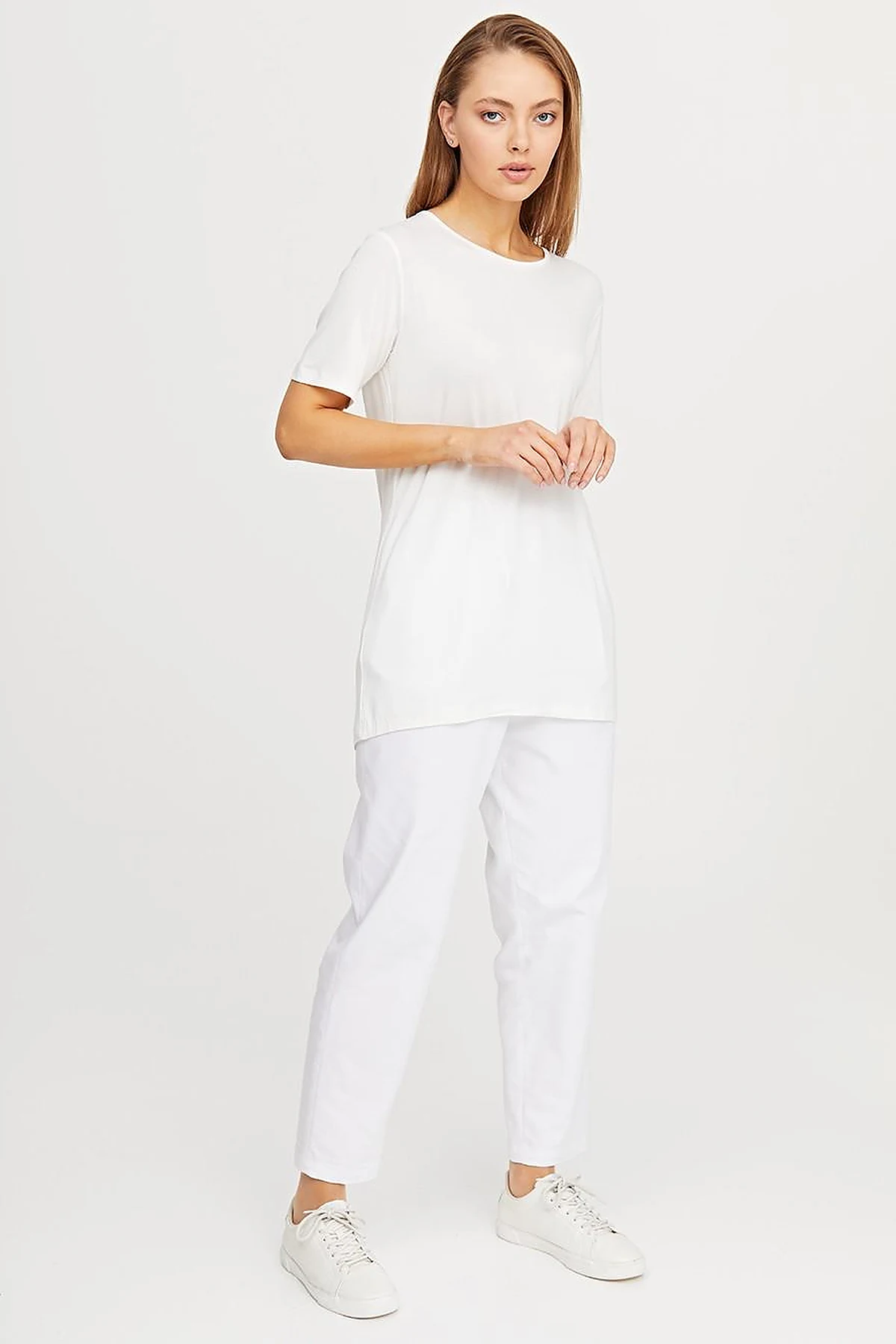 Round Neck Collar Basic T-Shirt SZ 10509 Ecru