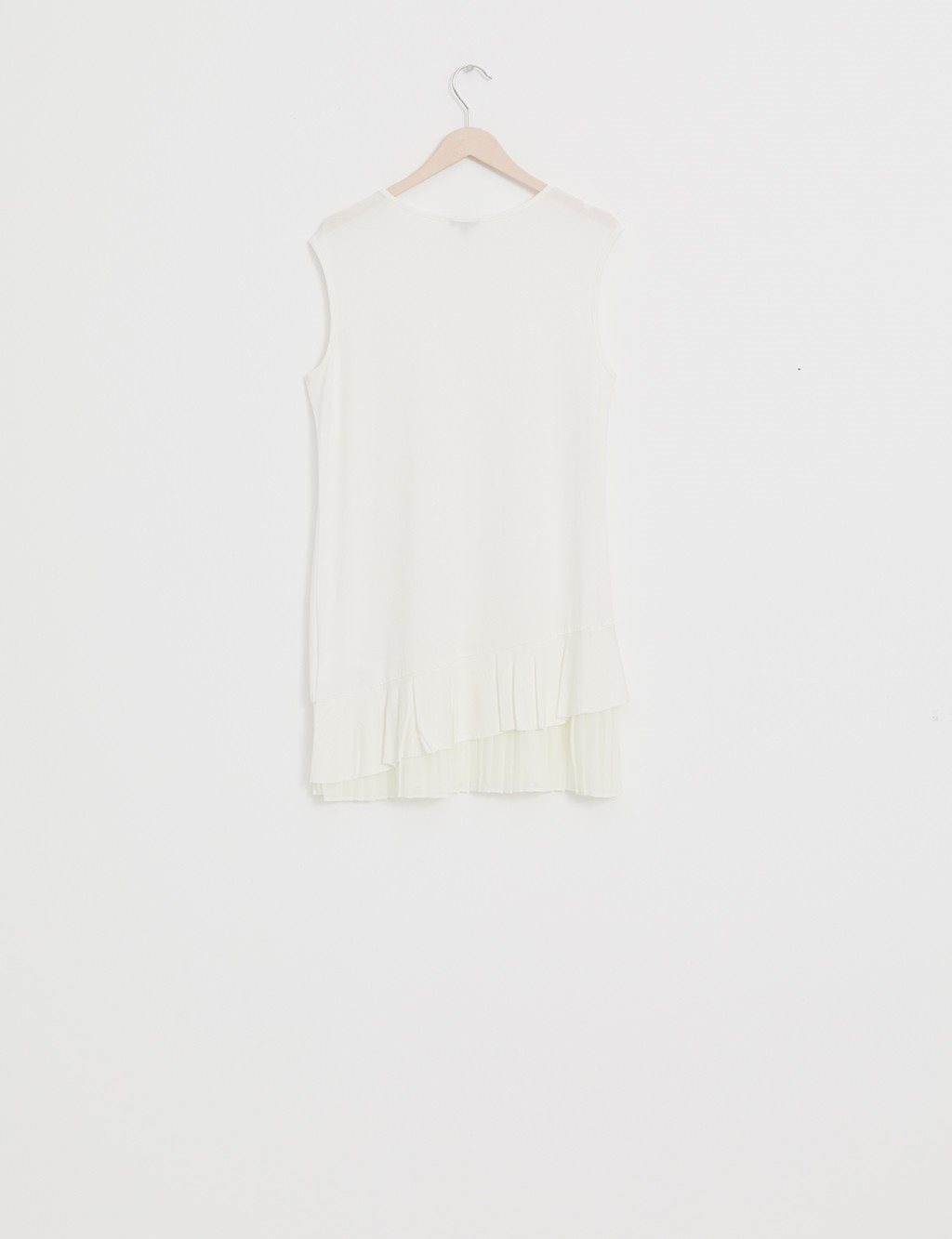 Basic Ruffle Sleeveless BlouseSZ 10508 Ecru