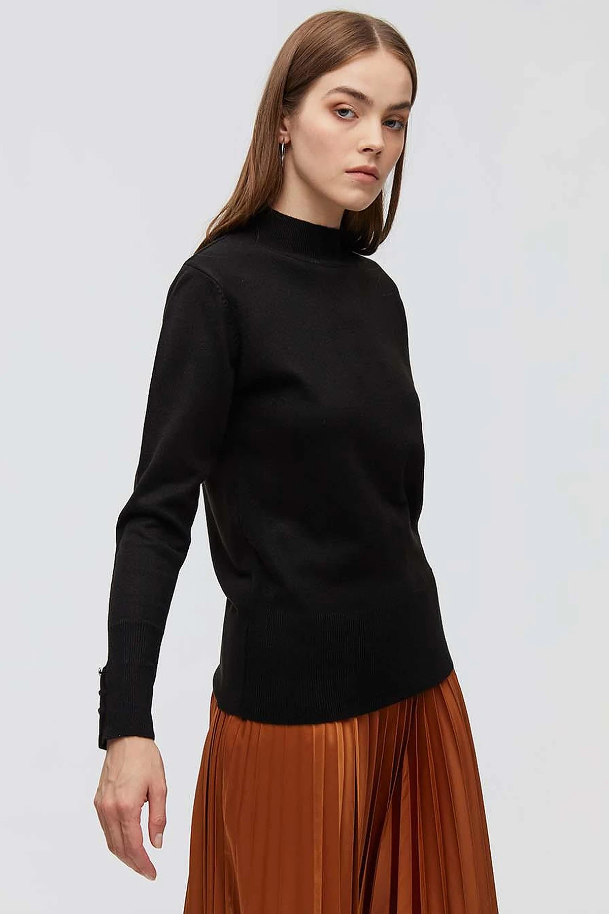Basic Knit Sweater Powder Black SZ TRK05