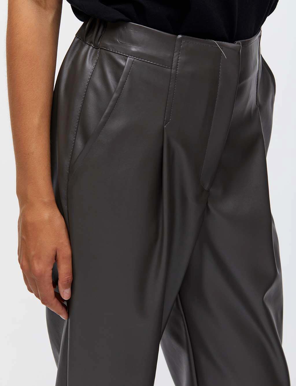 Pleated Faux Leather Pants A21 19053 Khaki