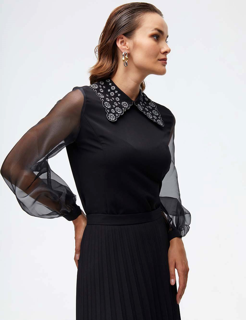 Chiffon Sleeve Scalloped Blouse A21 10025 Black
