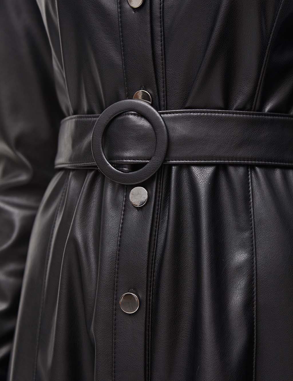 Metal Düğme Kapamalı Deri Elbise Siyah