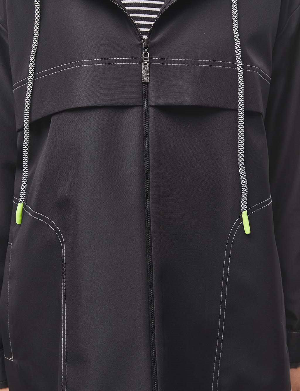 Stitch Detailed Hoodie Sports Wear&Go Black