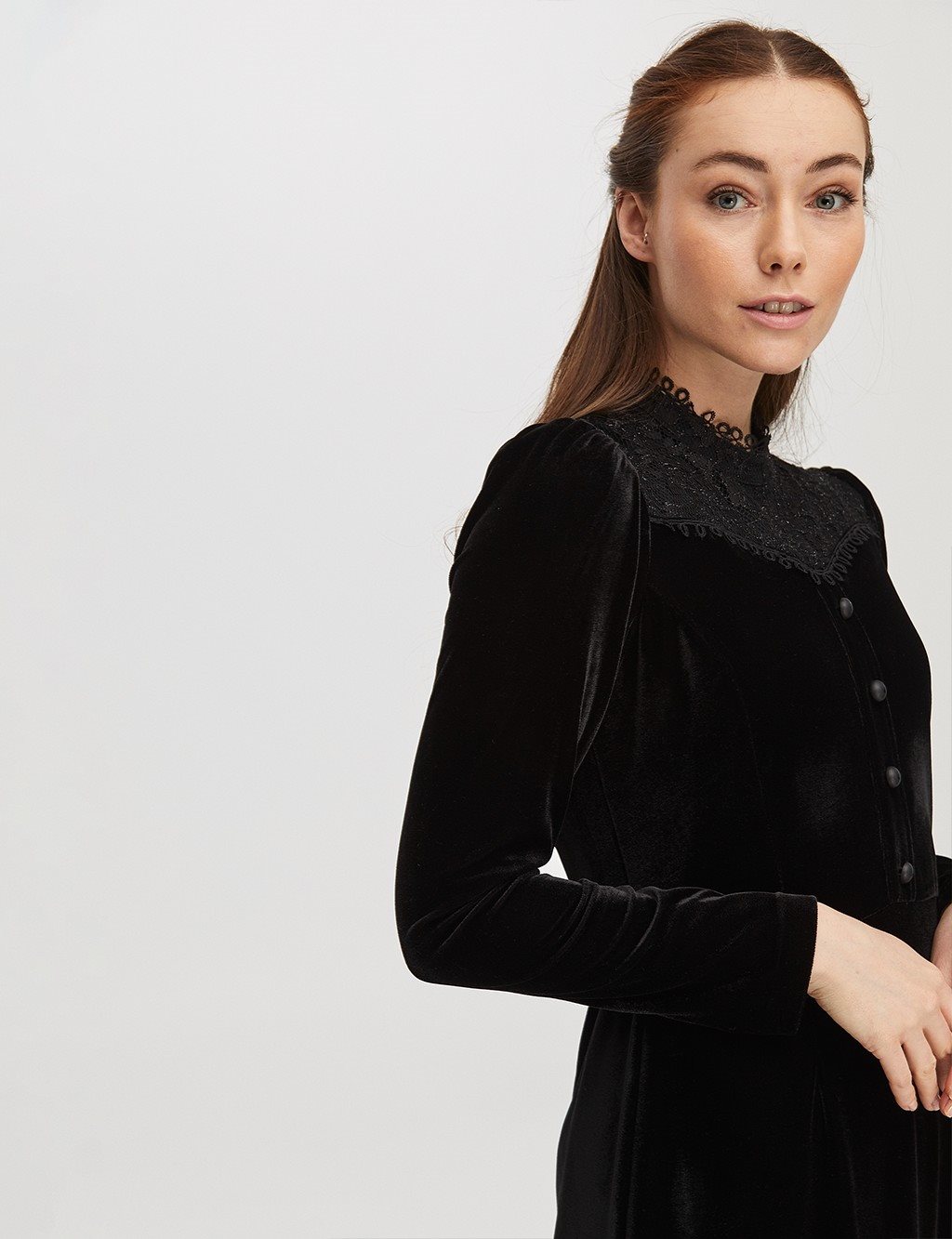 Guipure Full Length Velvet Dress Black