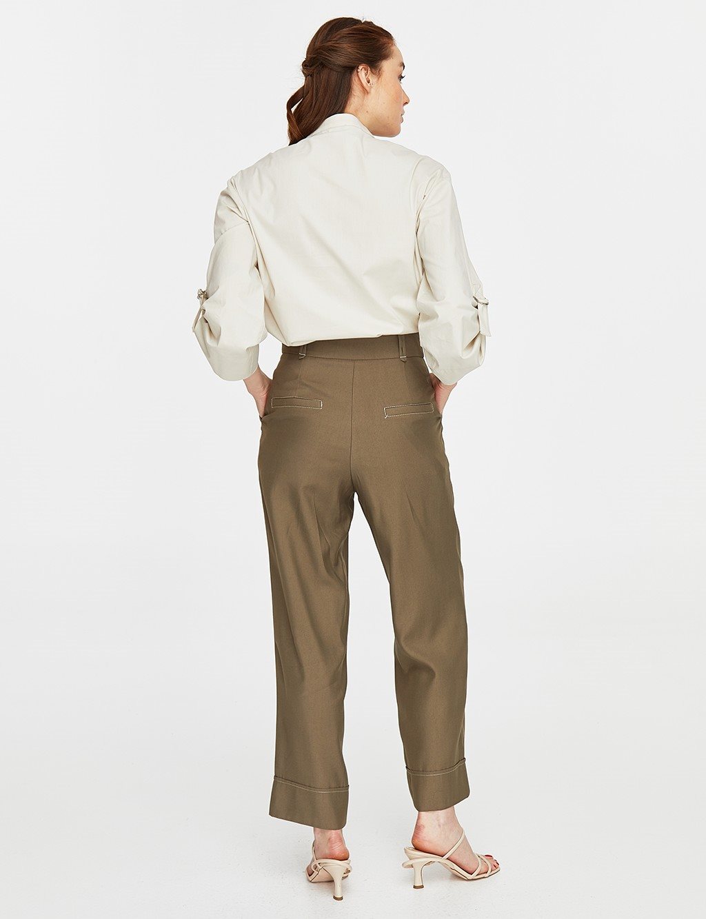 Contrast Stitched Pleated Pants Khaki