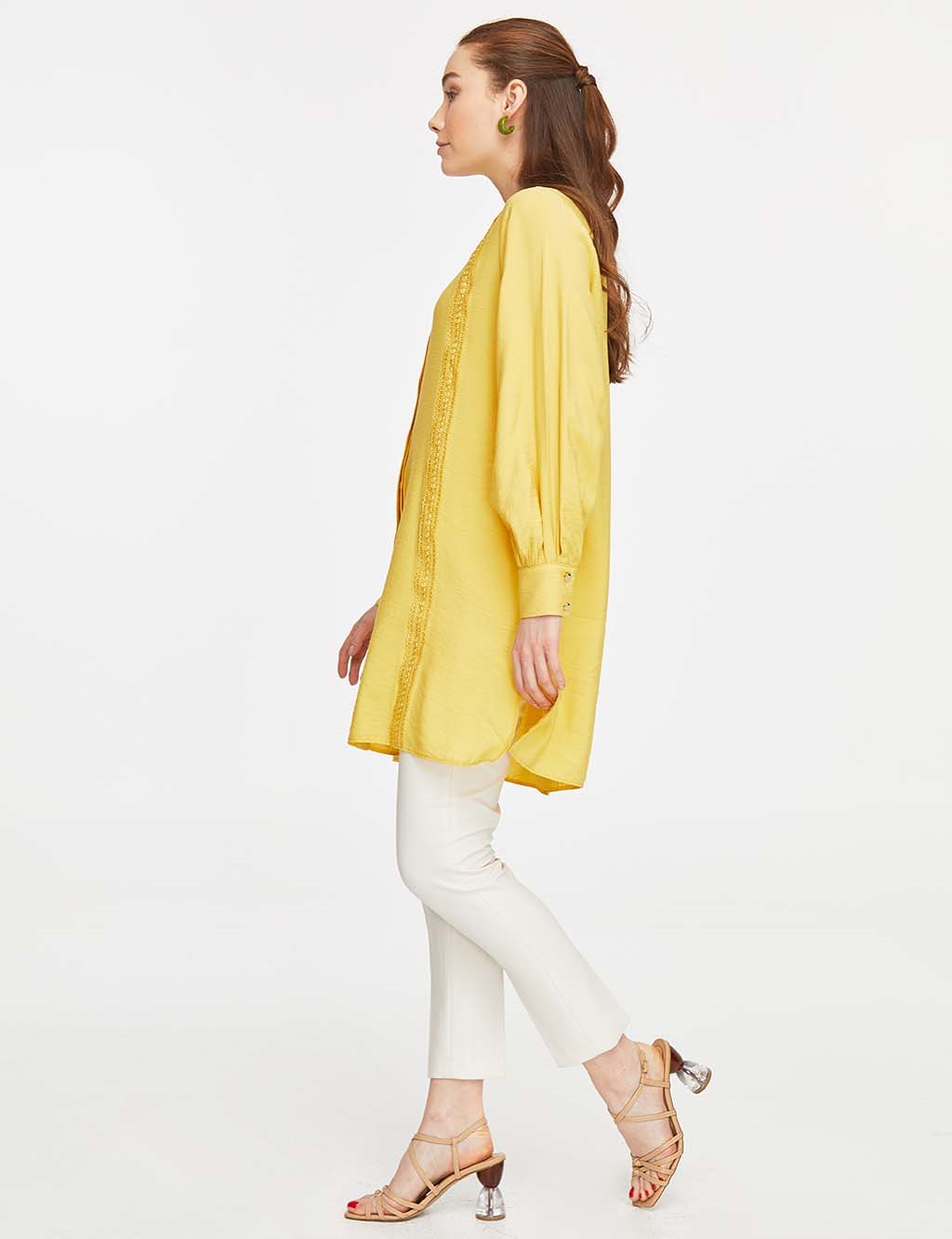 Scalloped Balloon Sleeve Tunic Yellow