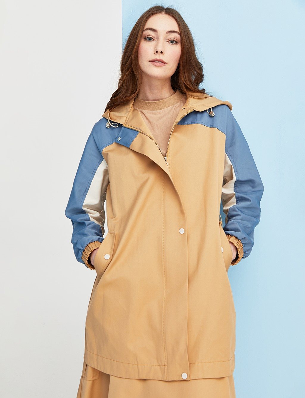 Pieced Short Trench Coat Beige
