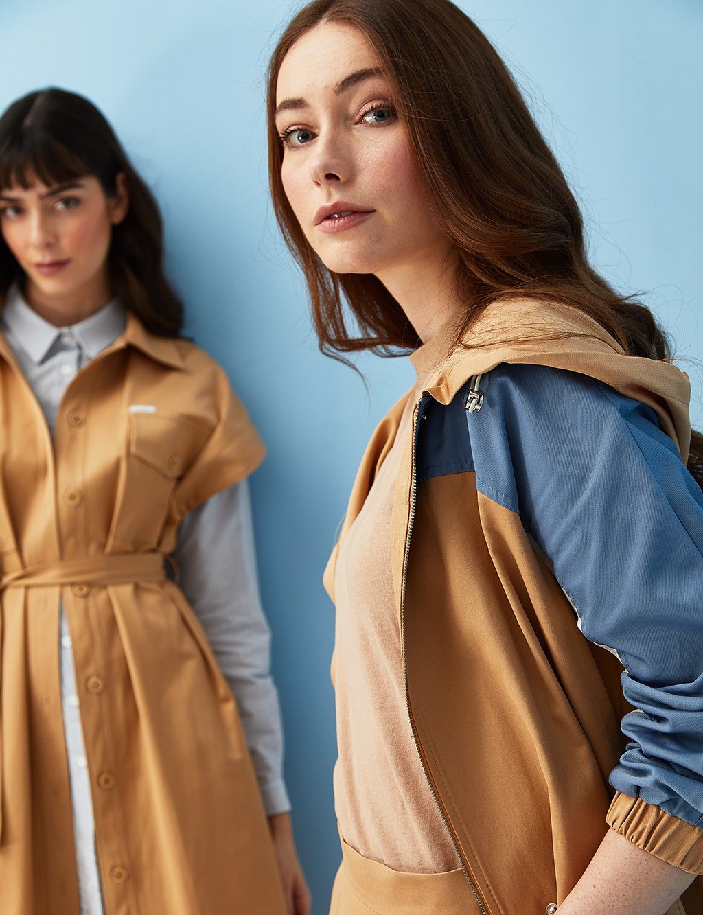 Pieced Short Trench Coat Beige