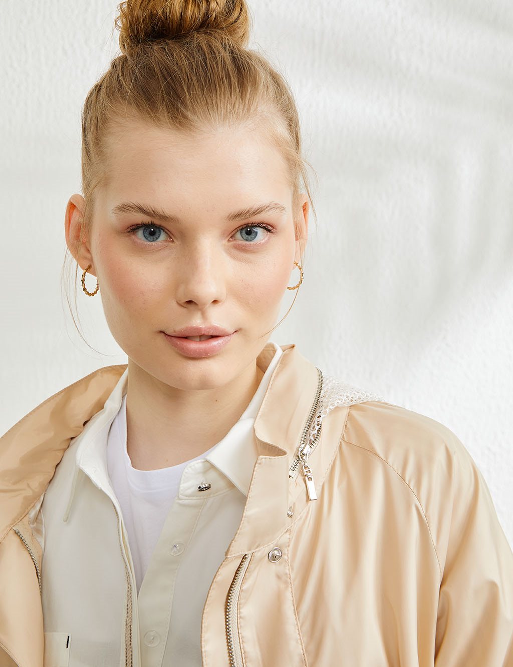 Çıt Çıt Kapamalı Spor Trençkot Krem