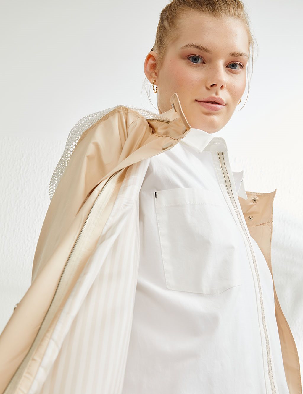 Çıt Çıt Kapamalı Spor Trençkot Krem