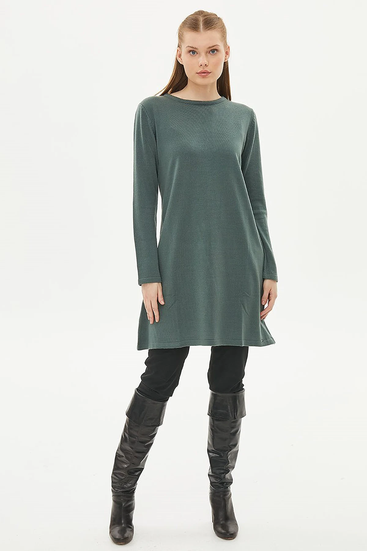 Basic Crew Neck Knit Tunic Misty Green