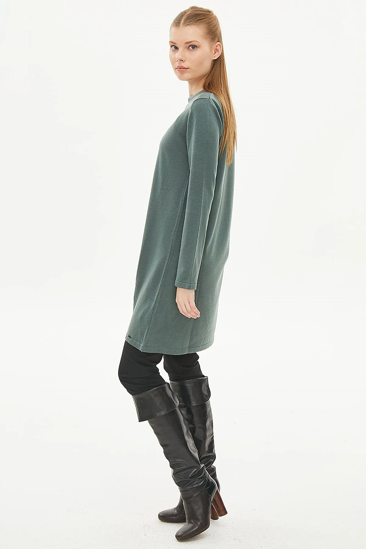 Basic Crew Neck Knit Tunic Misty Green