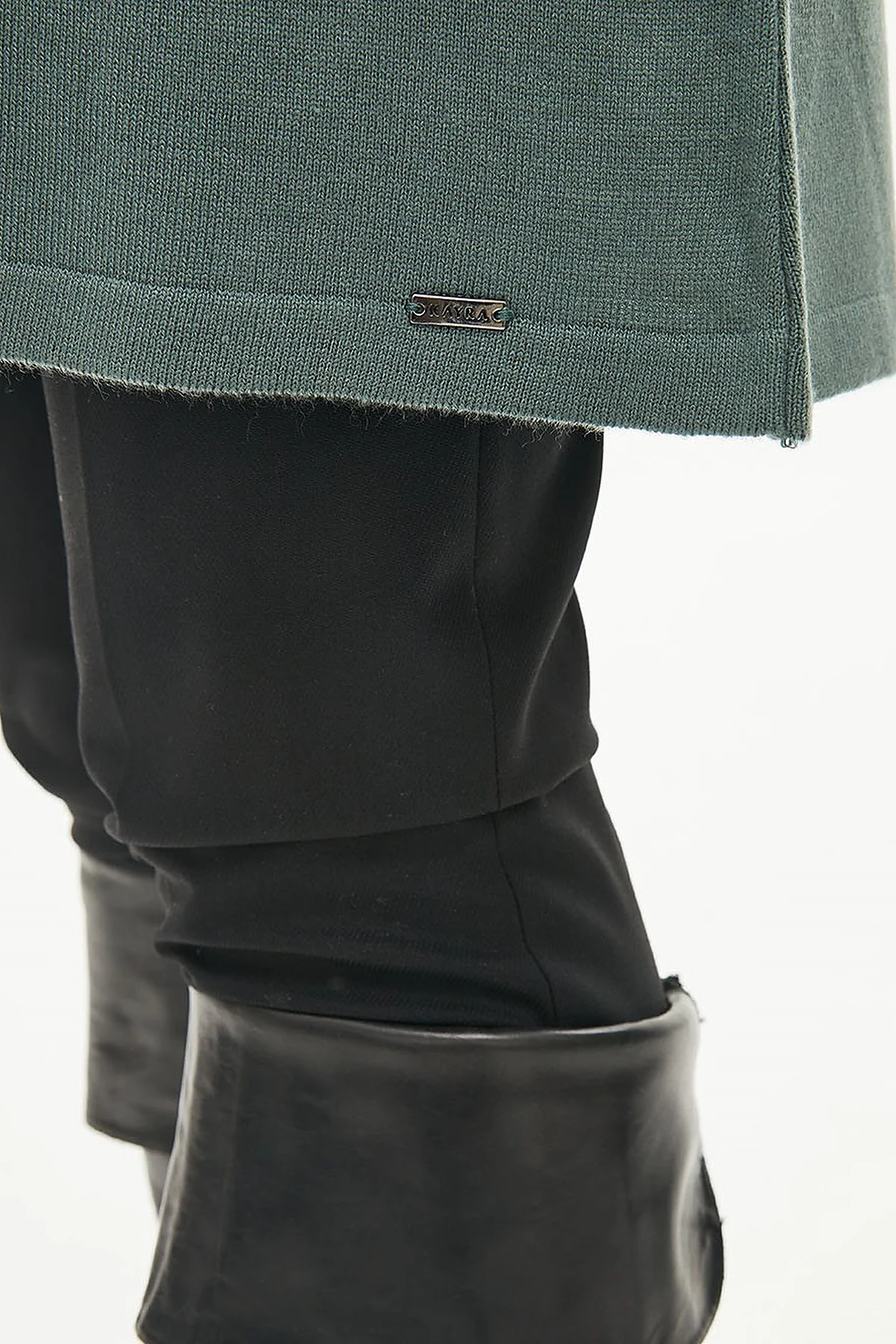 Basic Crew Neck Knit Tunic Misty Green