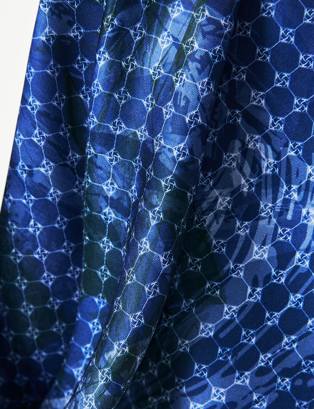 Abstract Pattern Monogram Scarf Navy