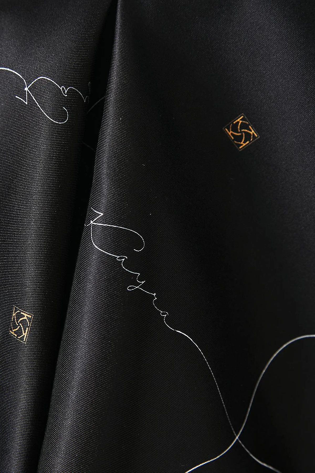 Signature Figured Monogram PES Scarf Black-Tobacco