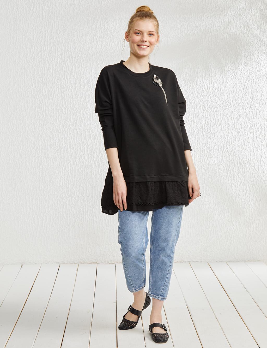 Rigged Detailed Round Neck Blouse Black