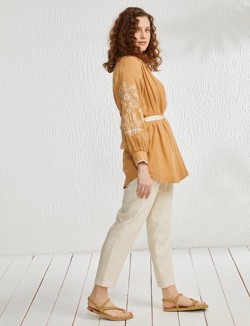 Kolları Nakışlı Kimono Camel