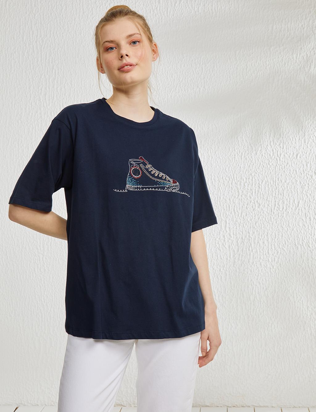 Taş Baskılı Kısa Kollu T-Shirt Lacivert
