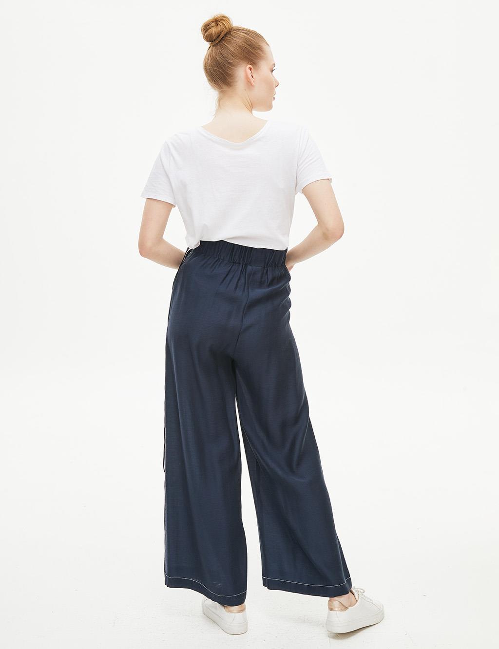 Wide Cut Belted Trousers Navy