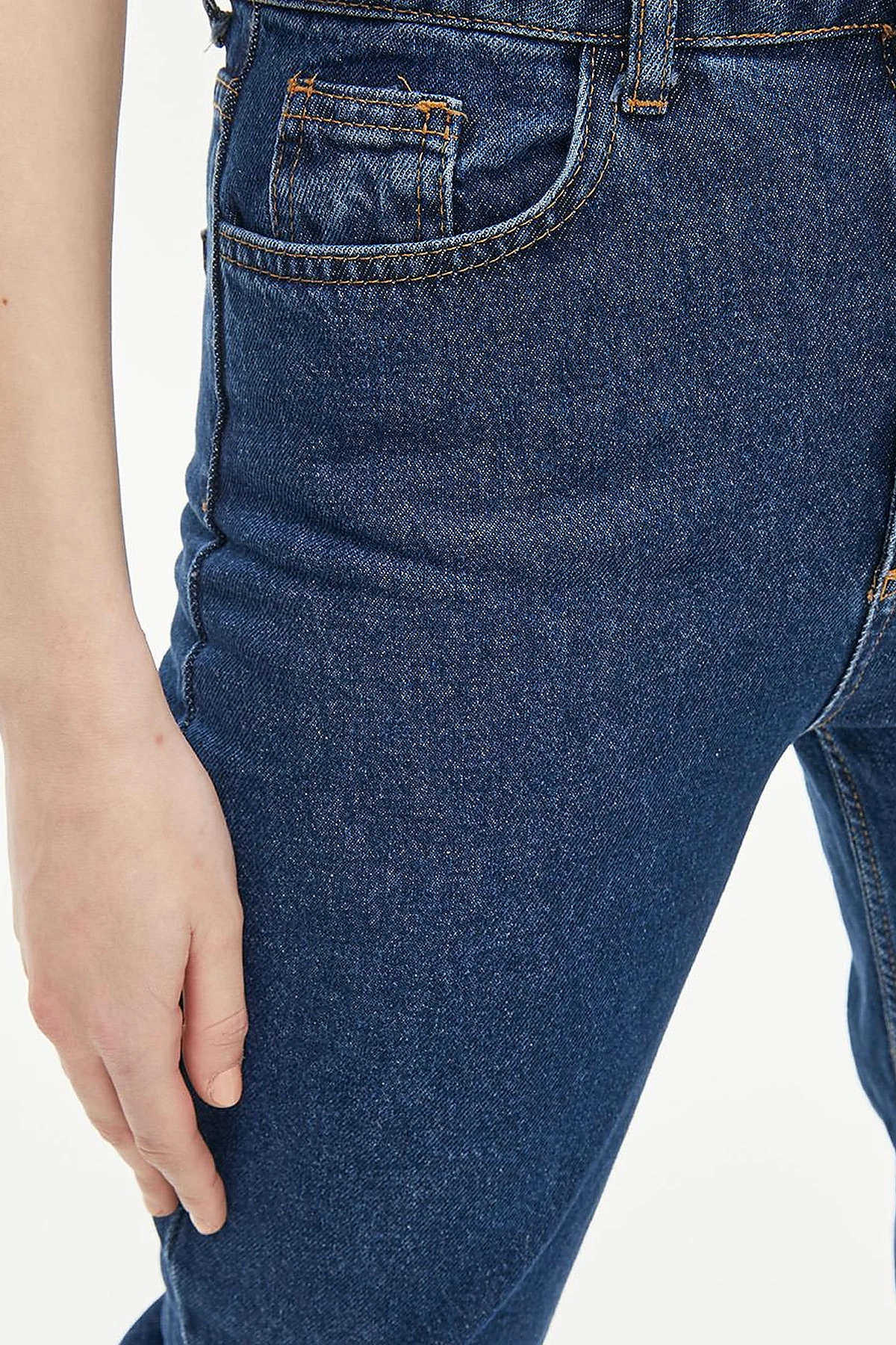 Havuç Kesim Denim Pantolon Lacivert