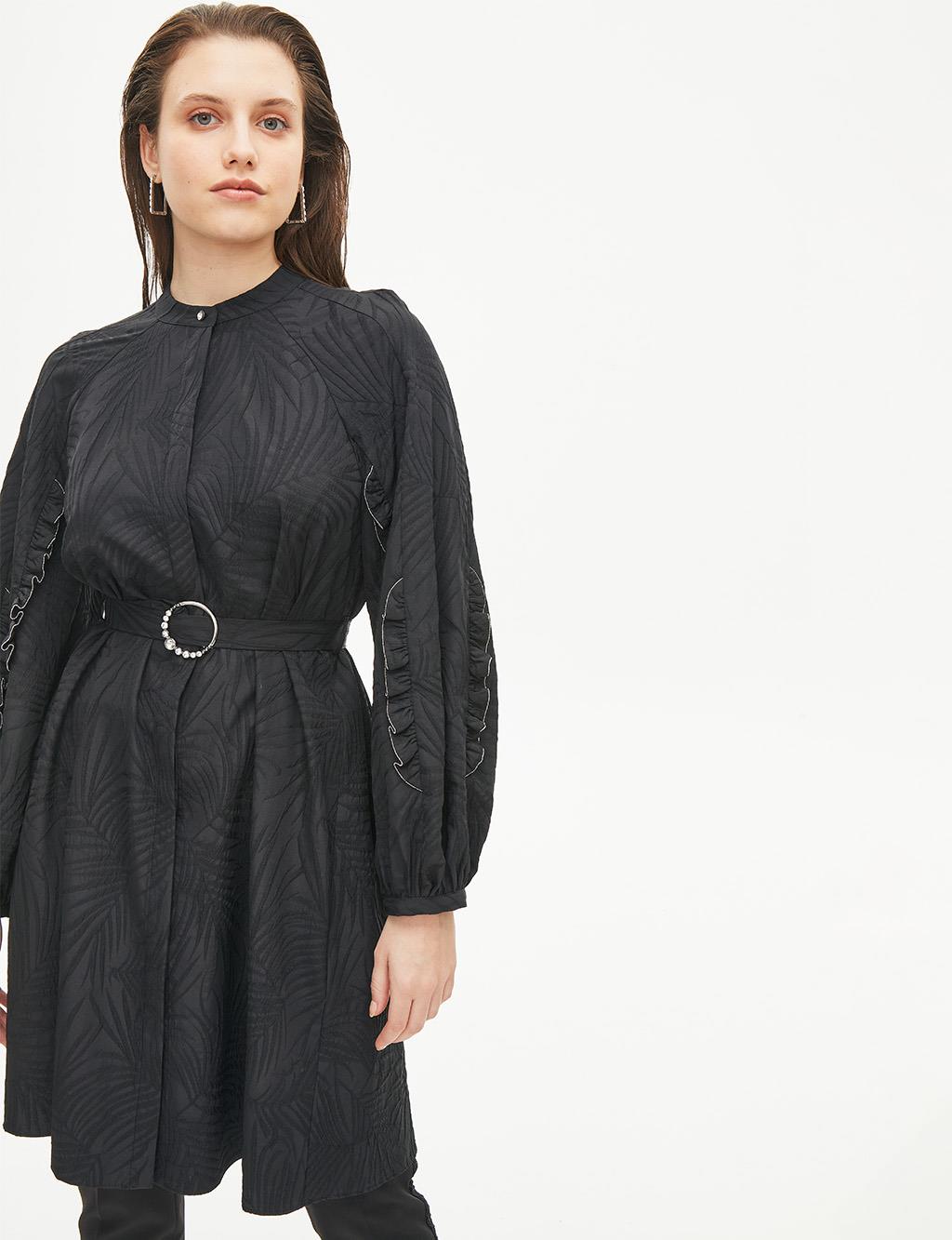 Embossed Round Neck Collar Tunic Black