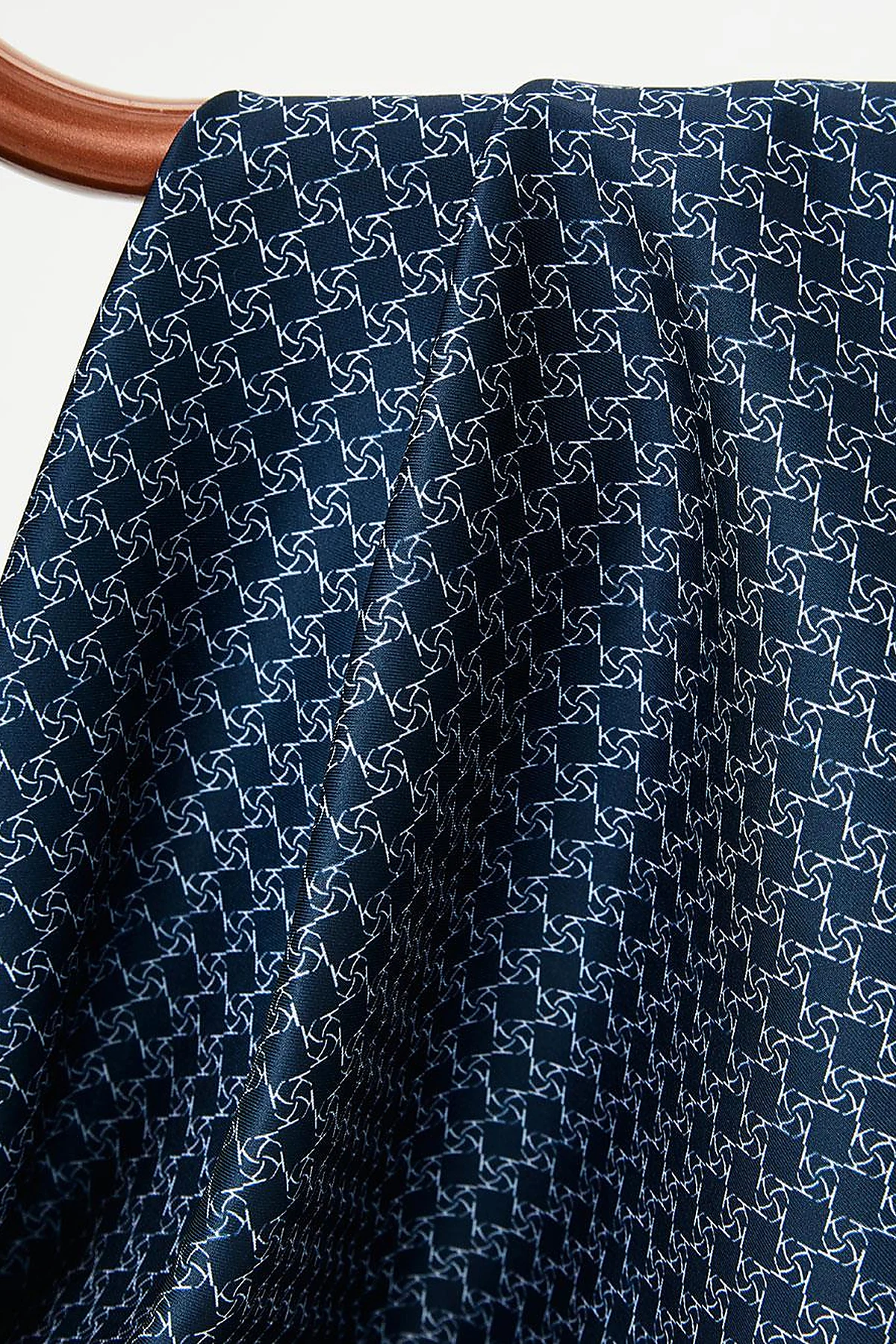 Framed Abstract Pattern Monogram Scarf Navy