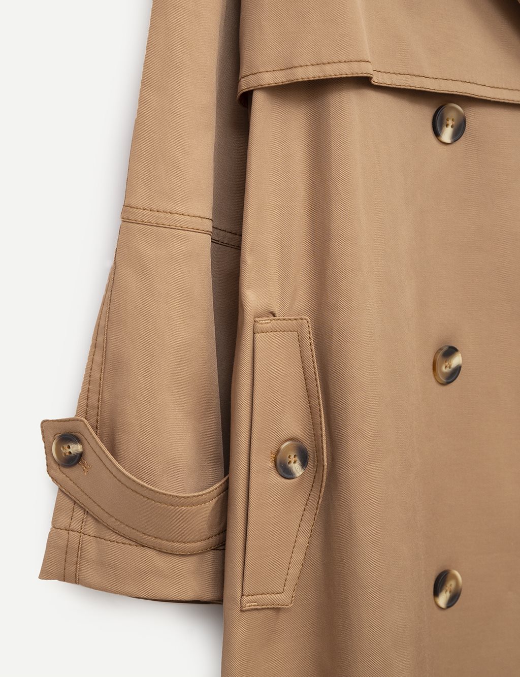 Wide Collar Double Breasted Trench Coat / Cap Beige