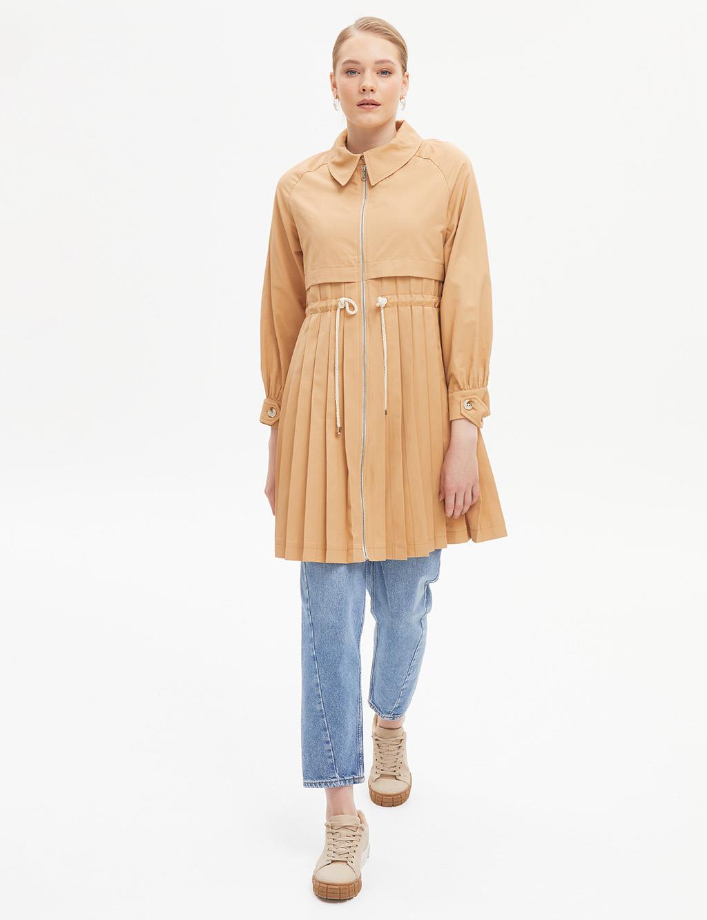 Rope Belt Pleated Trench Coat Beige