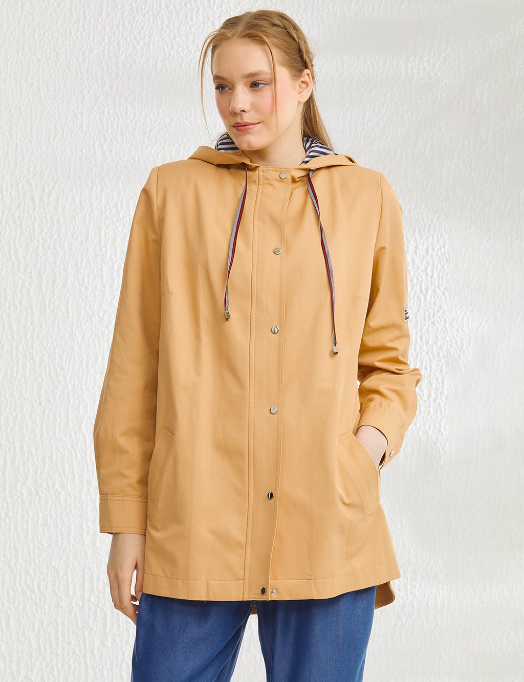 Hooded Snap Closure Trench Coat Beige