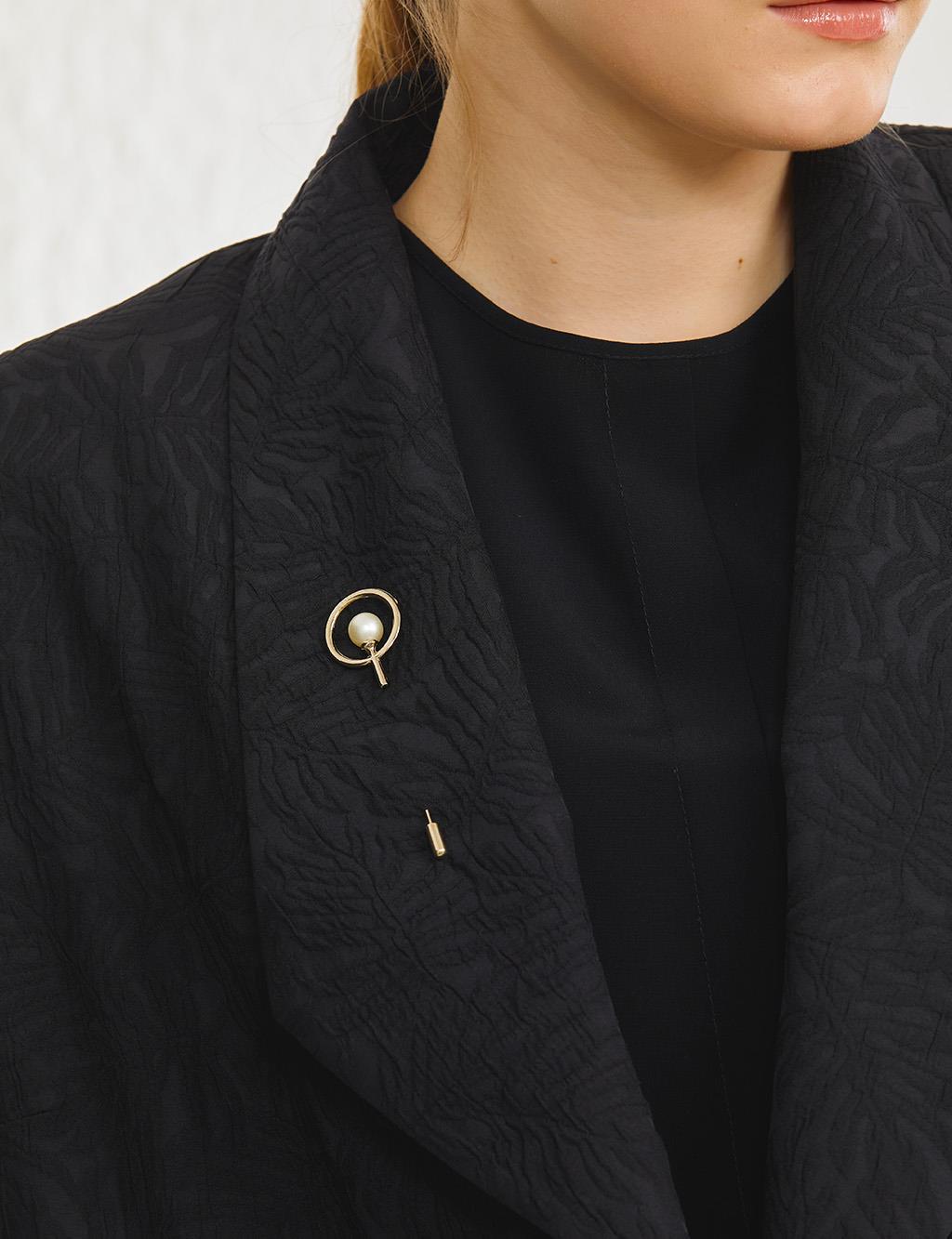 Buttonless Jacquard Jacket Black