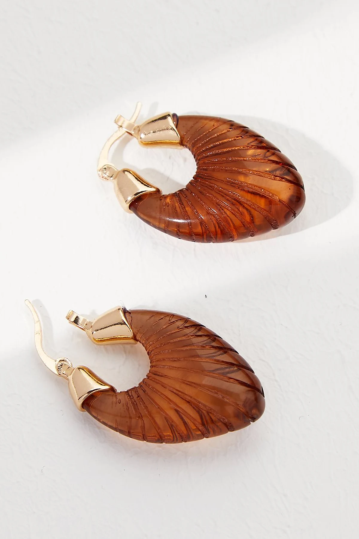 Sea Shell Earrings Brown