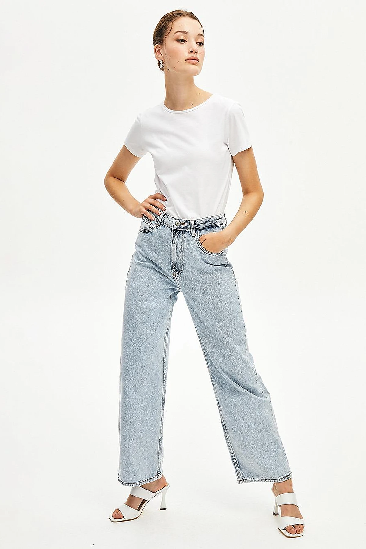 Bol Paça Eskitme Denim Pantolon Açık Mavi