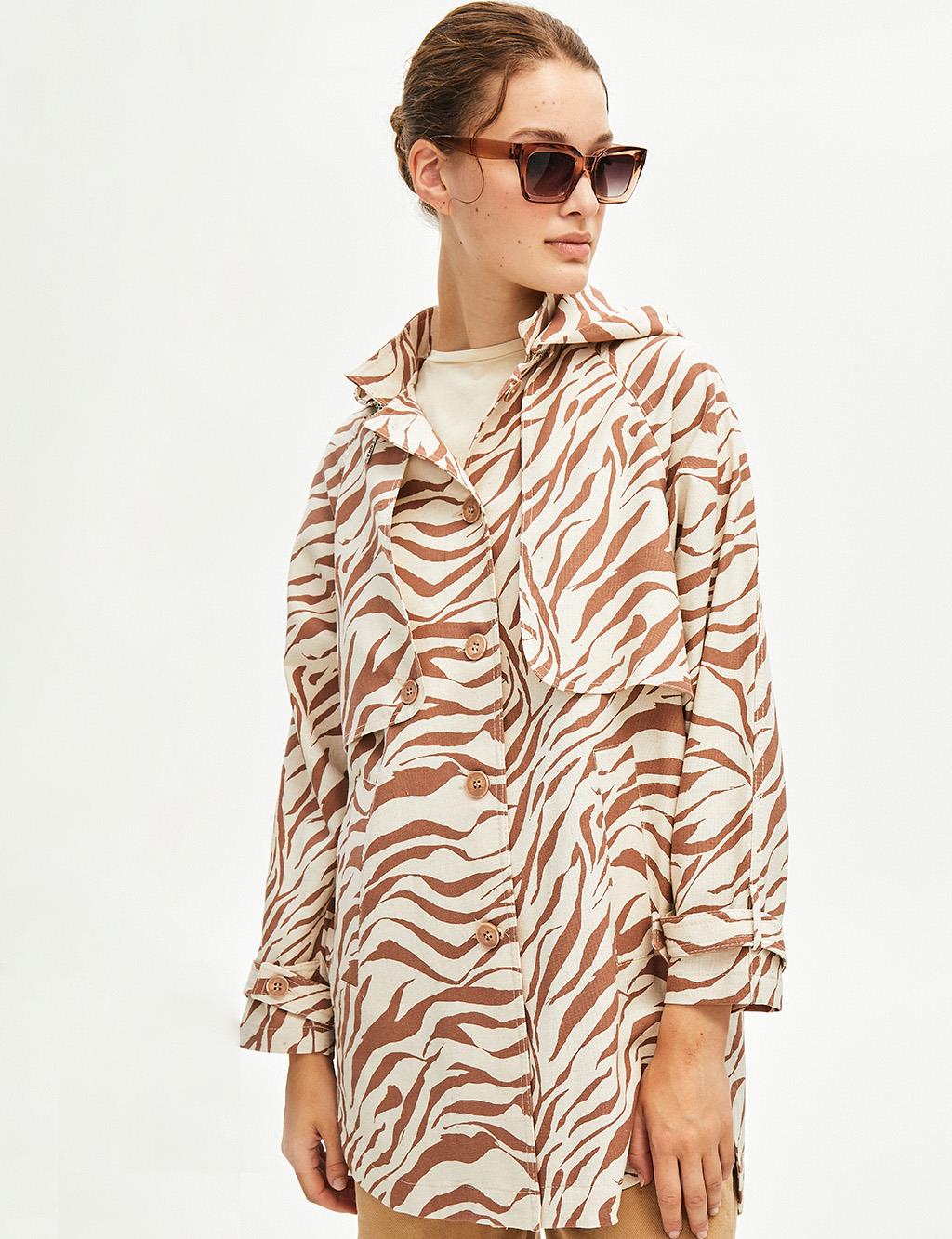 Zebra Patterned Seasonal Coat Ecru-Brown