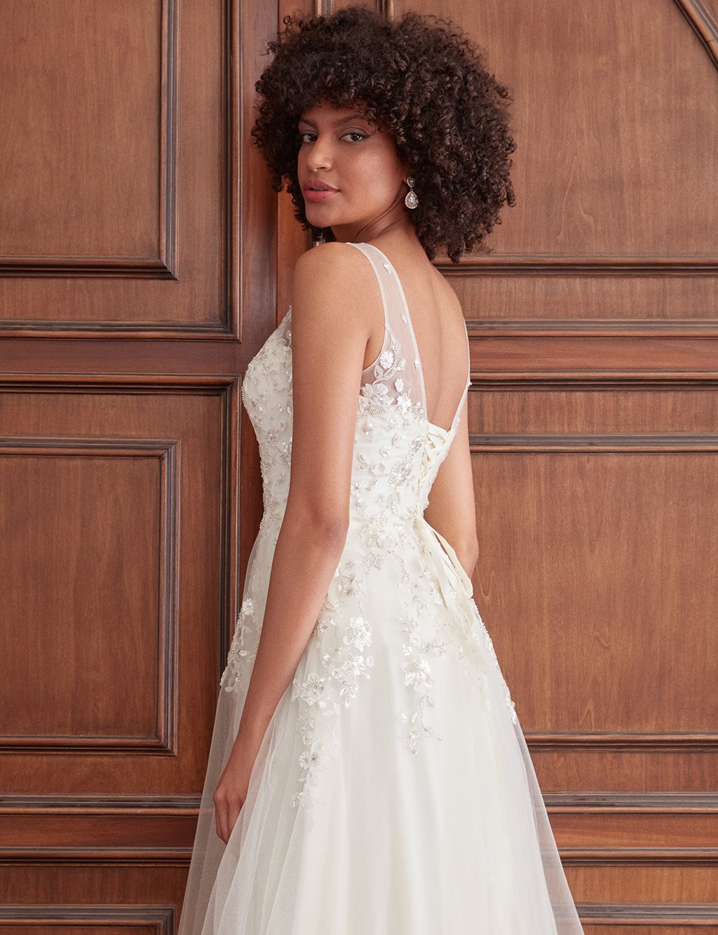 TIARA Nakışlı V Yaka Abiye Fildişi