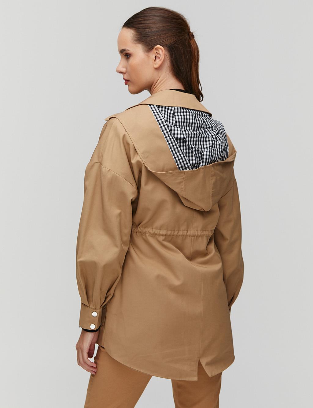 Pleated Waist Hooded Short Trench Coat Beige