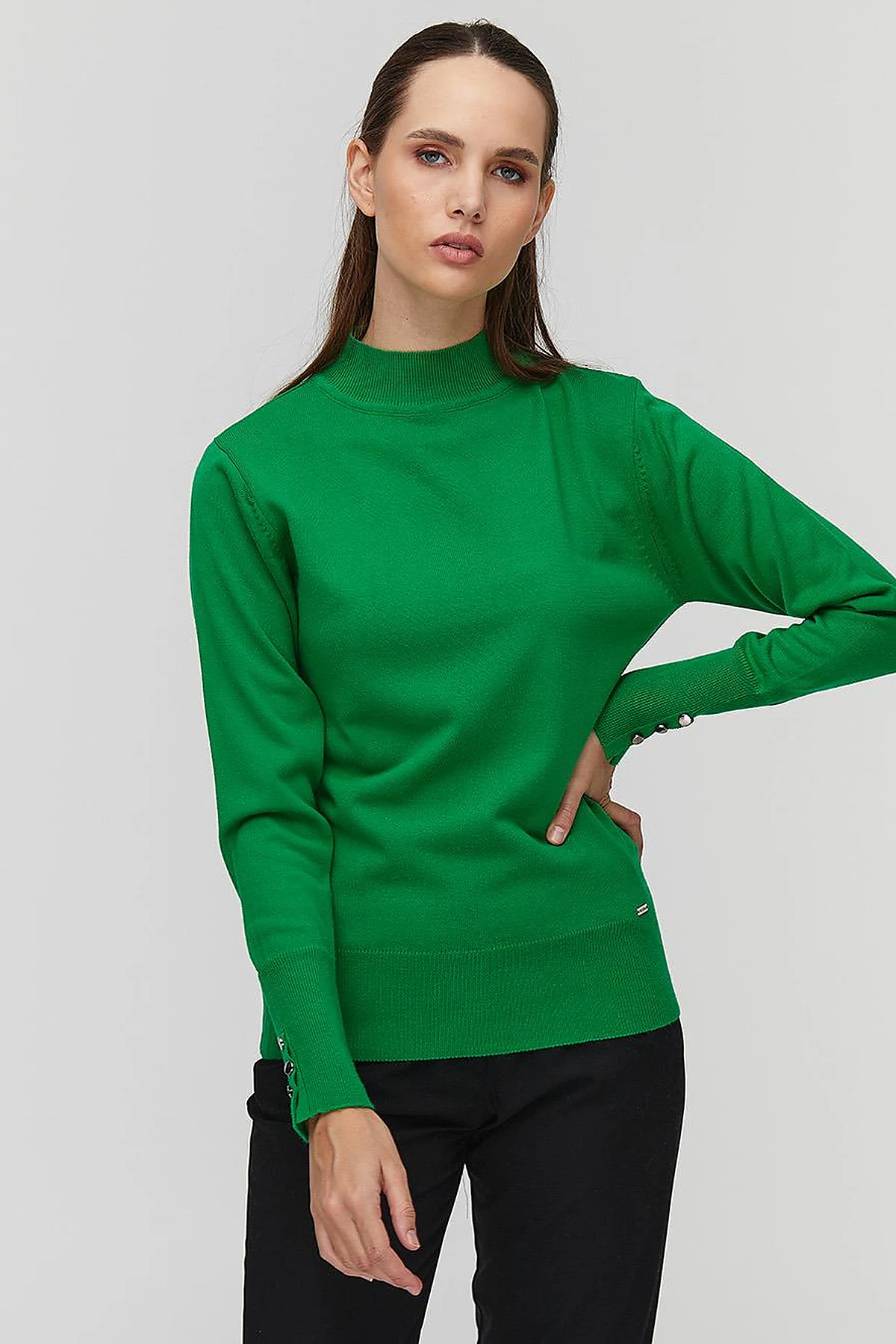 Basic Knit Sweater in Grassgreen