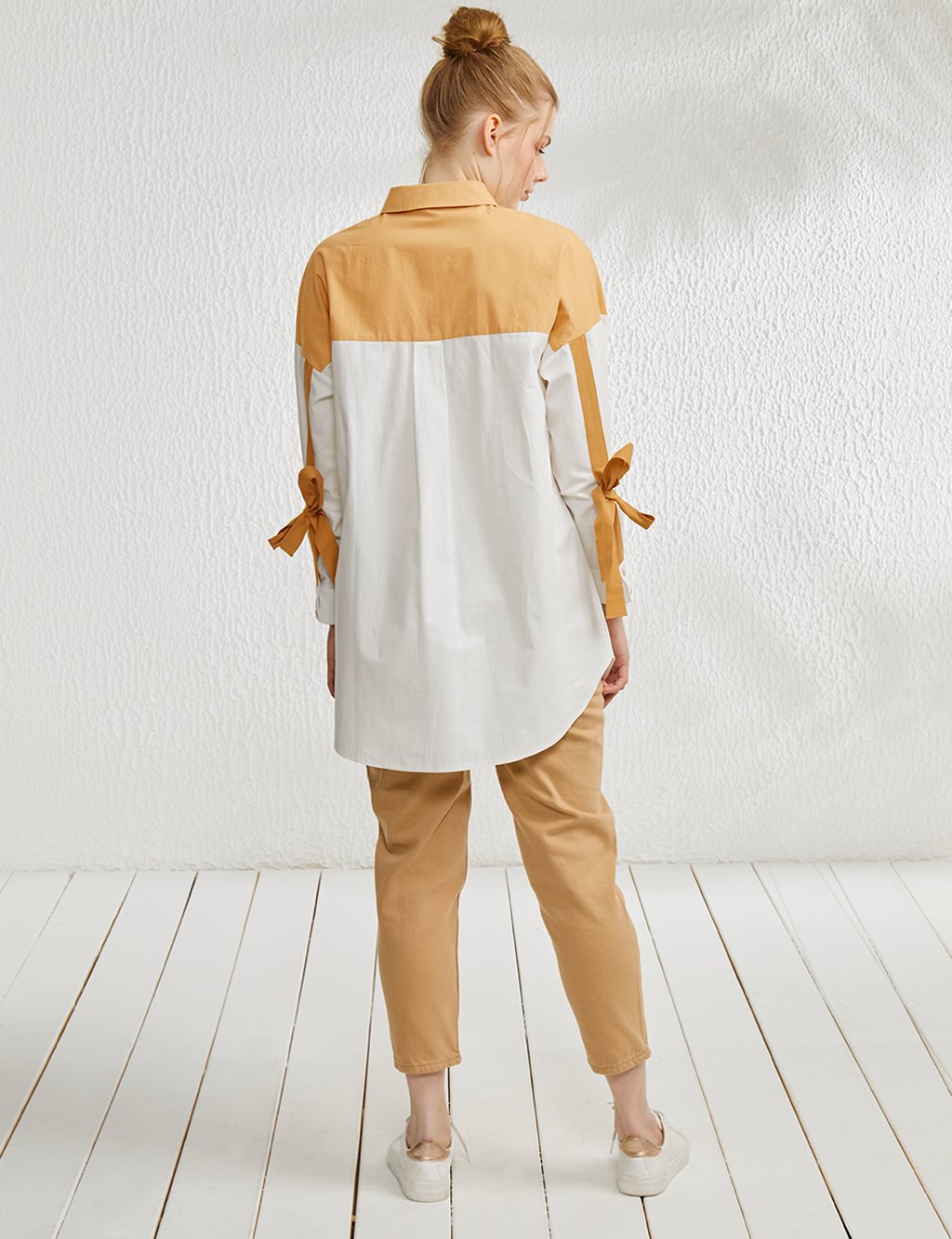 Renk Bloklu Şerit Detaylı Gömlek Tunik Beyaz-Camel